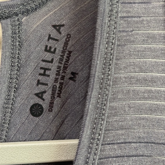 Athleta Essence Gray Textured Stipe Back Twist Tie Tank SzM - Picture 5 of 8